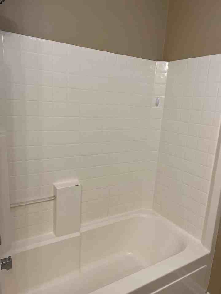 204 Old Pond Drive - Photo 7 of 13