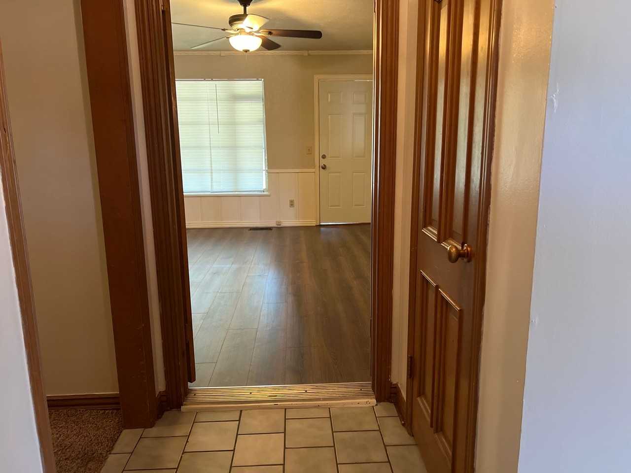 6201 Smith Blvd - Photo 3 of 24