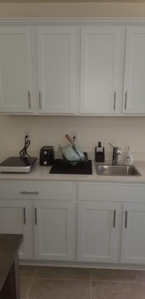 375 Castellana St - Photo 7 of 16