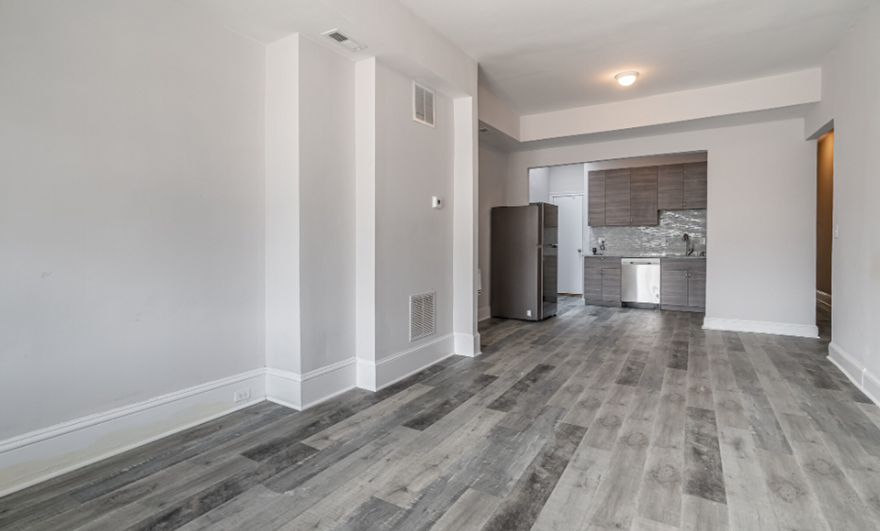 4249 Leidy Ave - Photo 5 of 12