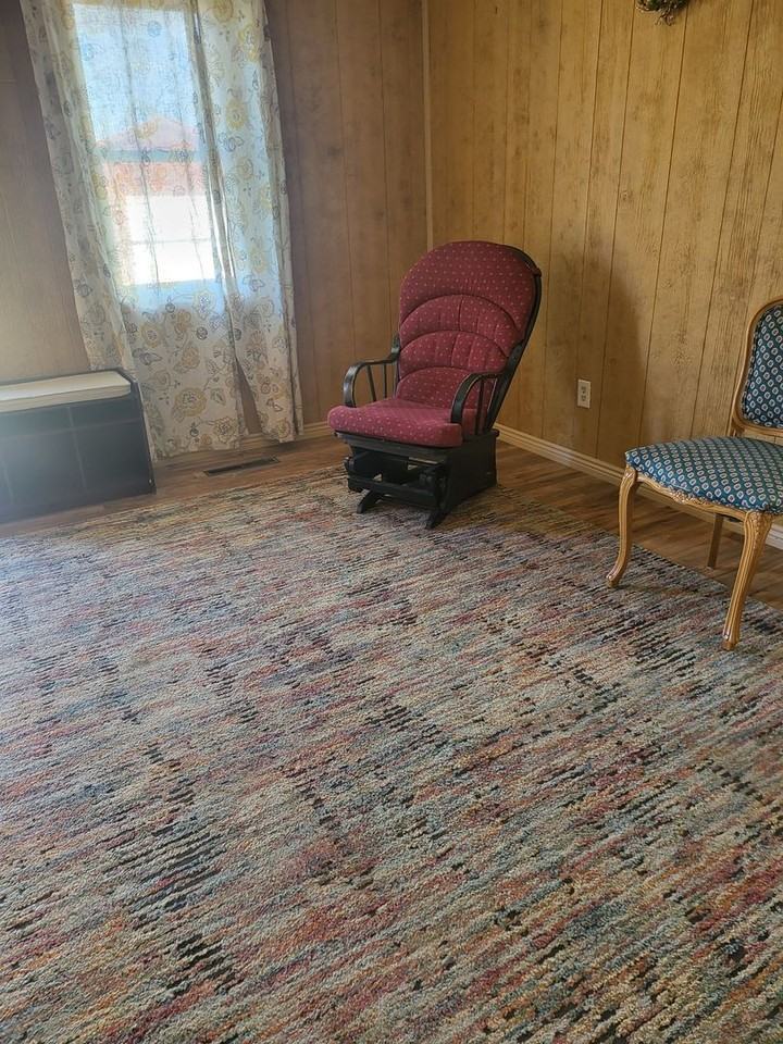 140 Blake St - Photo 3 of 5