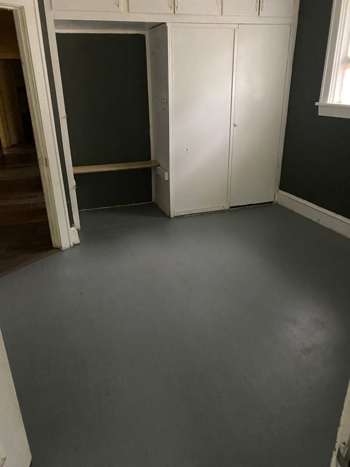 255 Wilkinson St - Photo 3 of 8