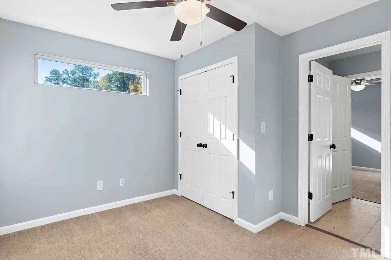 129 #102 Pineland Cir - Photo 2 of 23