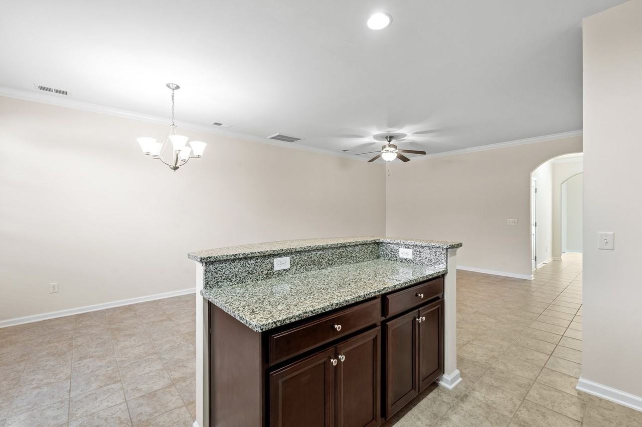 453 Christiane Way - Photo 7 of 25