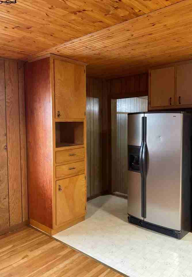 809 Evetts Rd - Photo 3 of 20