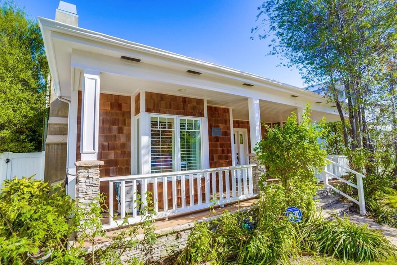 386 Orlena Ave - Photo 3 of 50