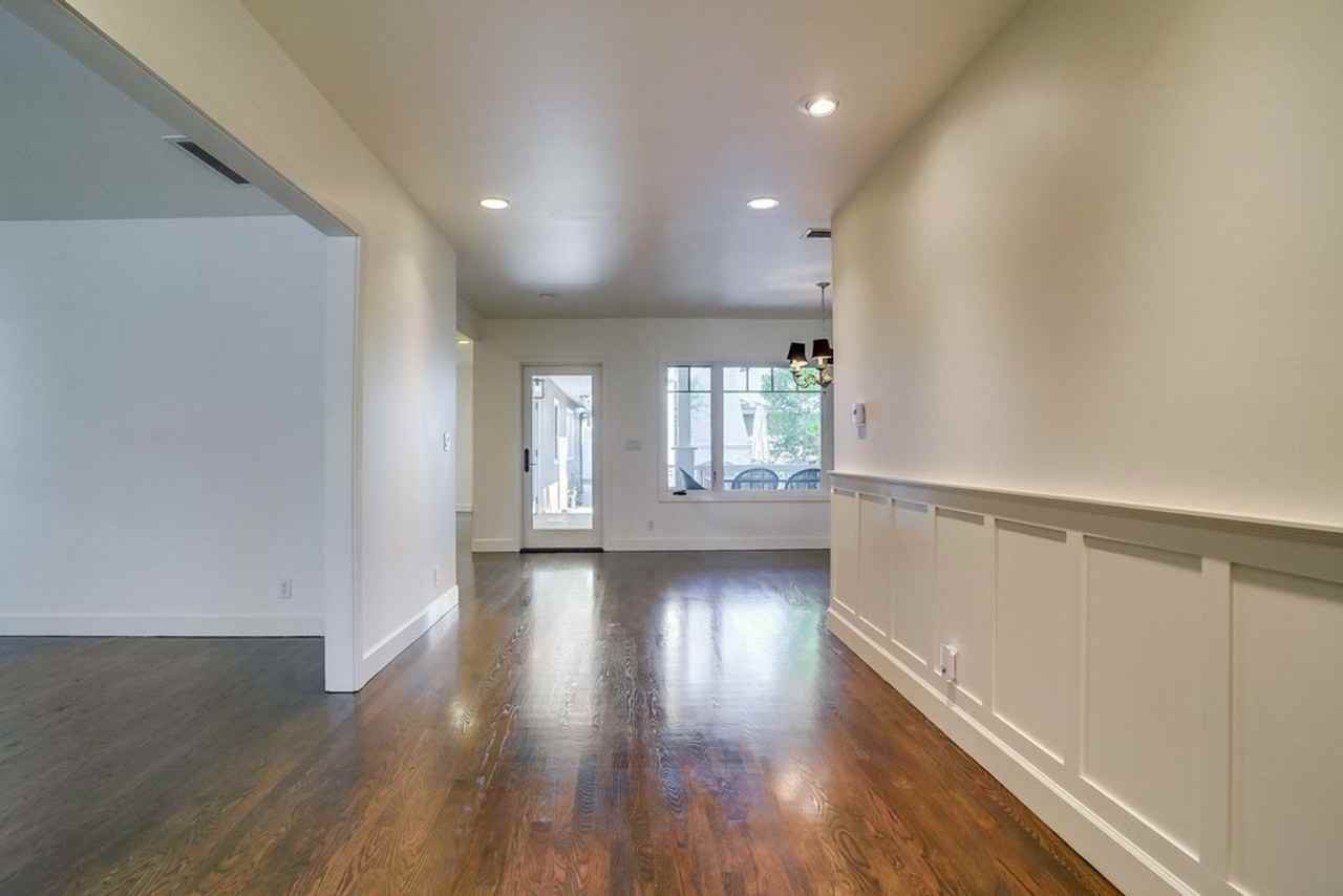 386 Orlena Ave - Photo 5 of 50