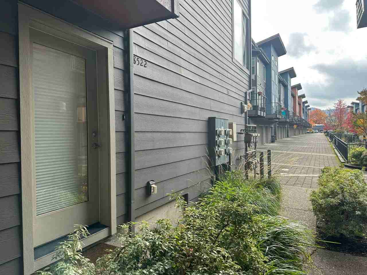 8522 N Central St - Photo 2 of 28