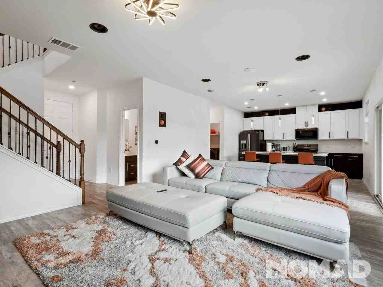 625 Weizenbock Ln - Photo 5 of 29