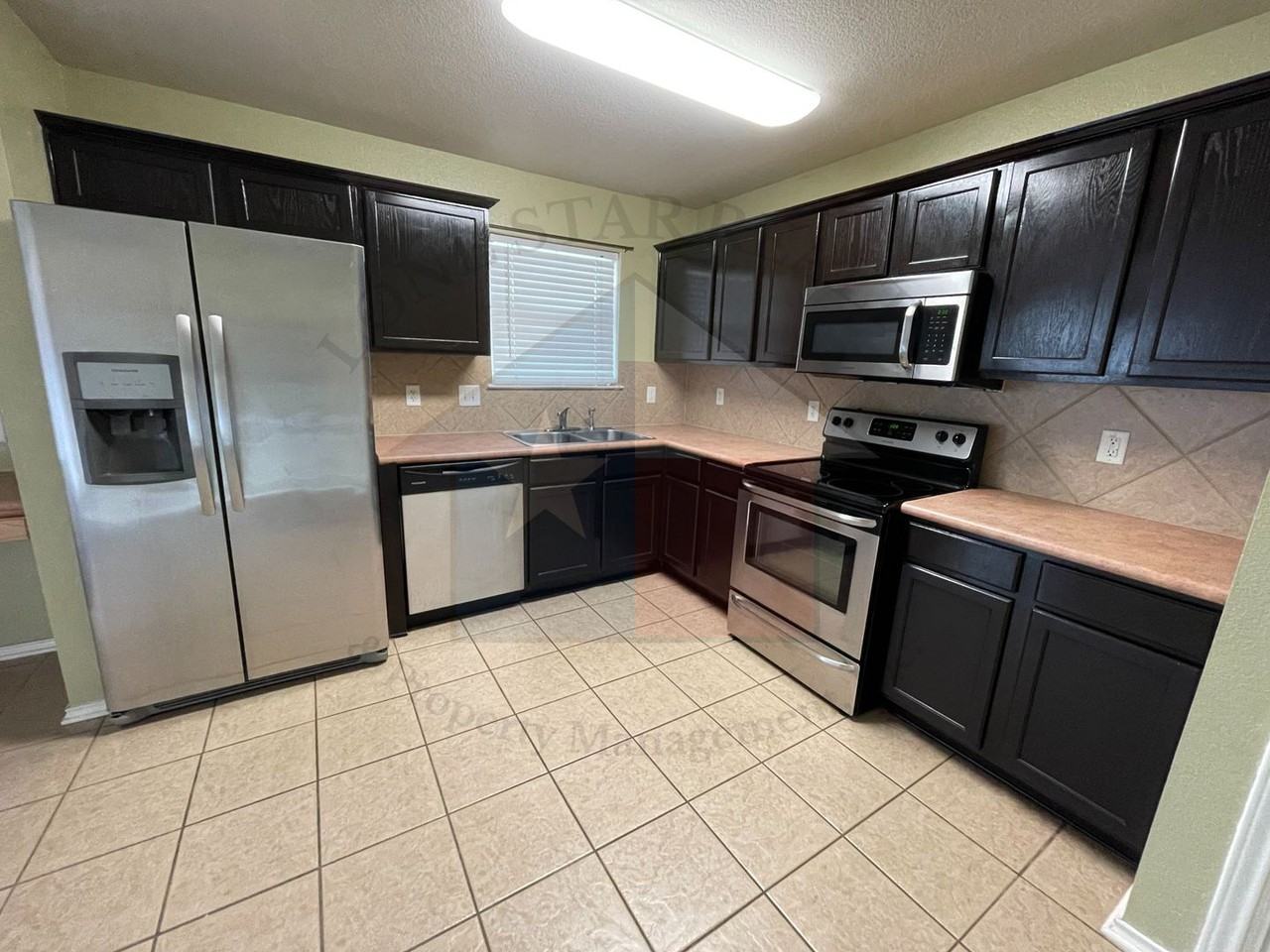 5400 Jitterbug Ct - Photo 7 of 29