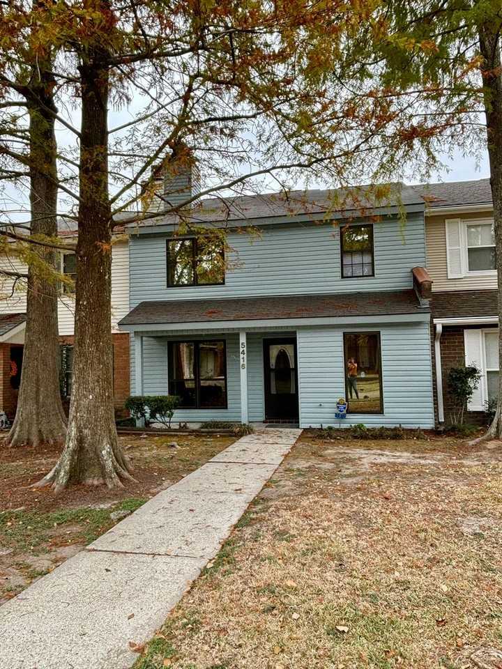 5416 Heatherstone Dr - Photo 3 of 32