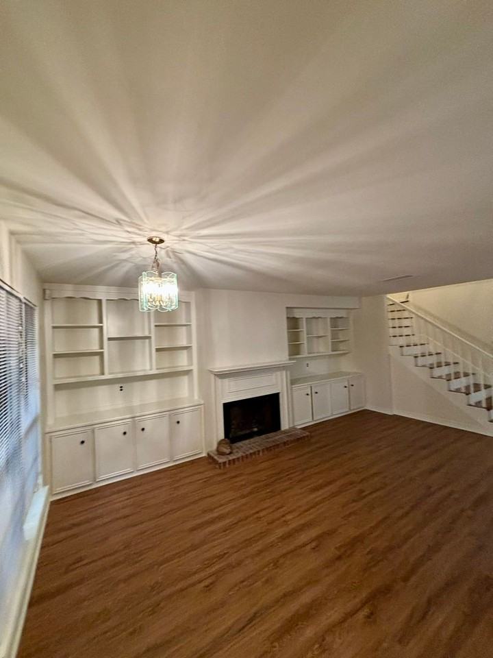 5416 Heatherstone Dr - Photo 4 of 32