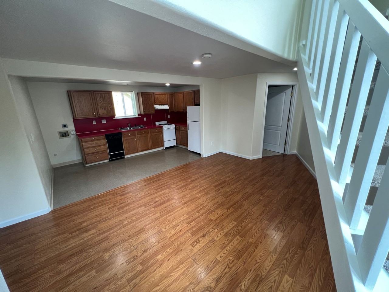 173 Ne Highway 20 #1 - Photo 3 of 16