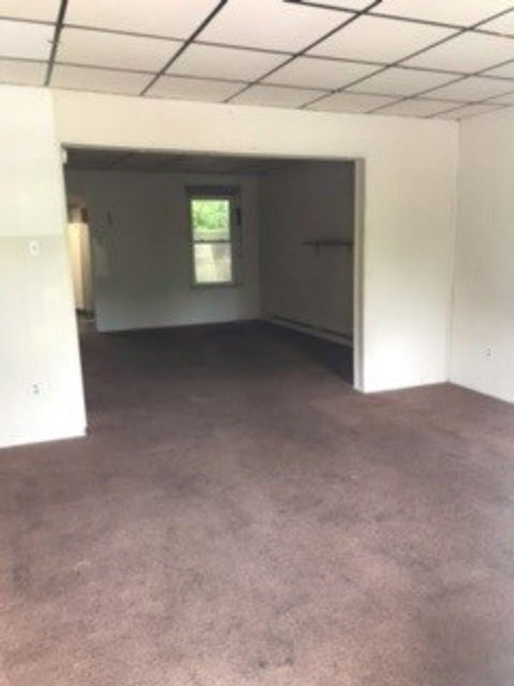 559 Mauch Chunk Rd - Photo 2 of 9