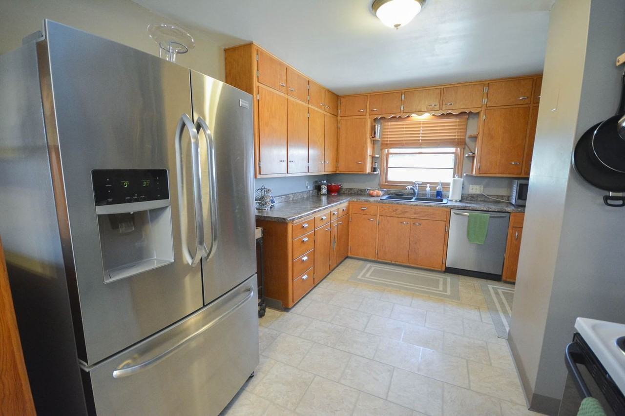 711 7th St Nw - Photo 6 of 22