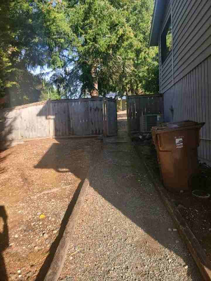 2807 Narrows Pl - Photo 6 of 42