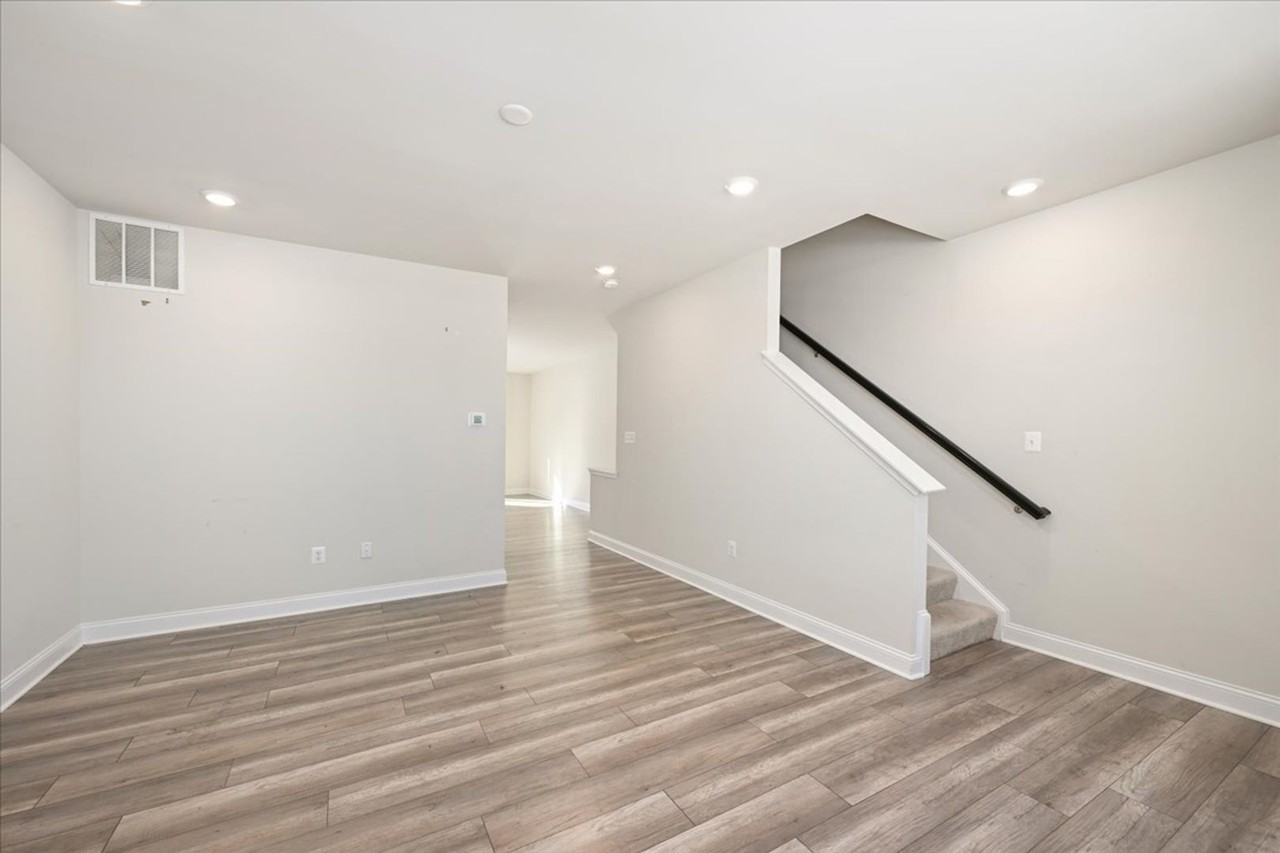 24660 Dogwood Ln - Photo 3 of 37