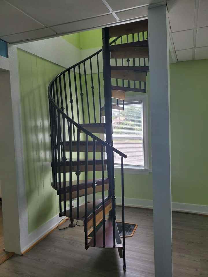 448 Ridgeview Rd - Photo 5 of 24