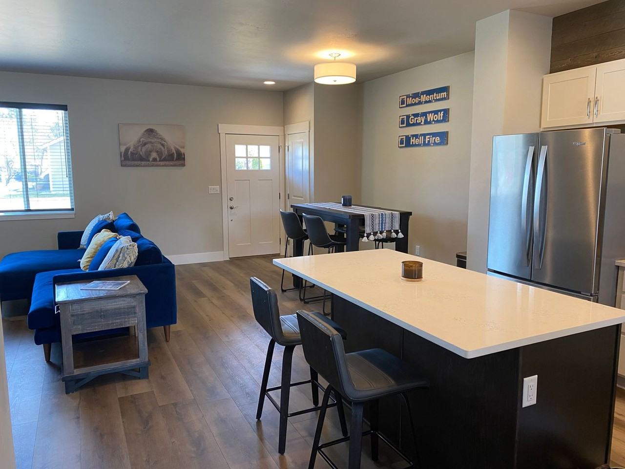 542 Colorado Avenue - Photo 6 of 22