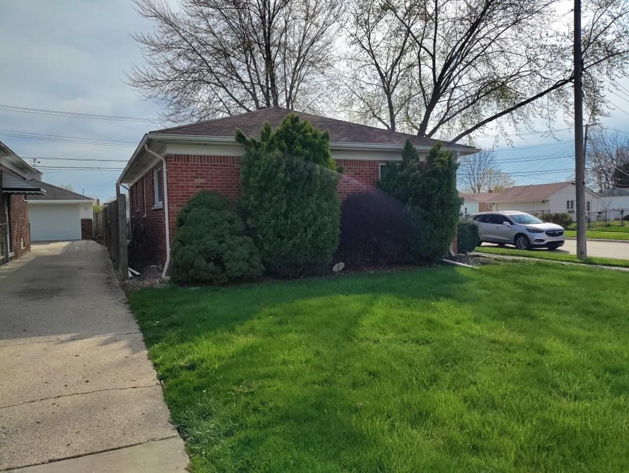 19000 Rosetta Ave - Photo 3 of 25