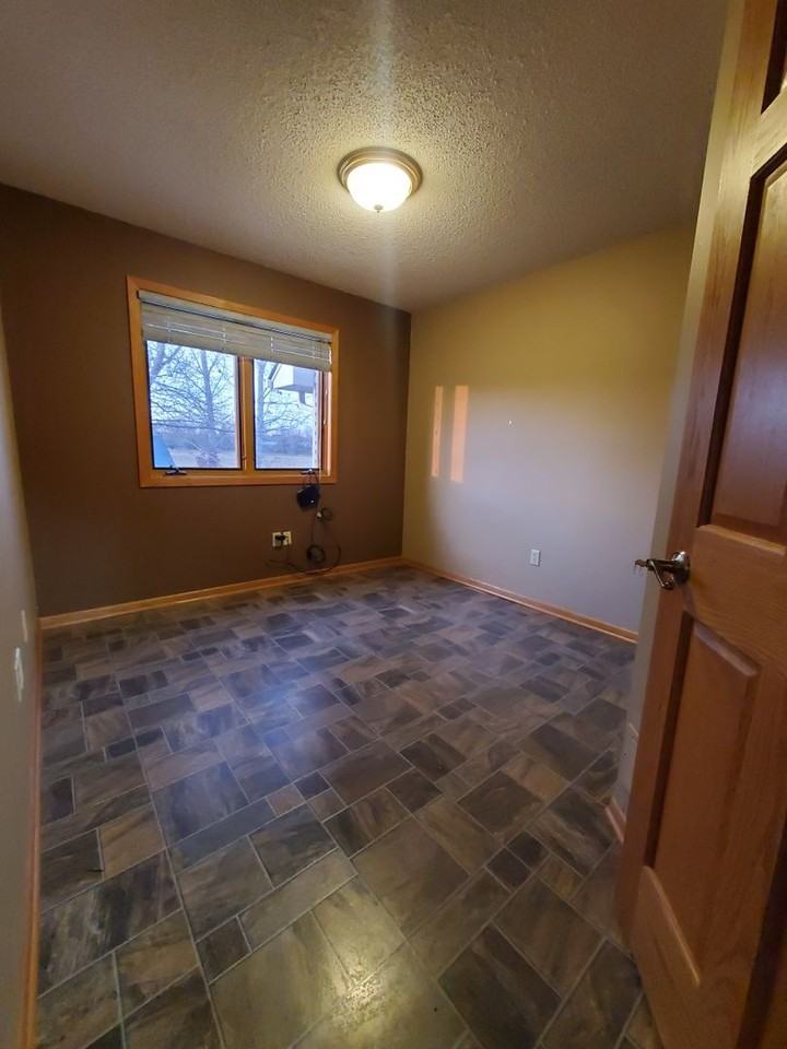 30010 108th St Nw - Photo 2 of 16
