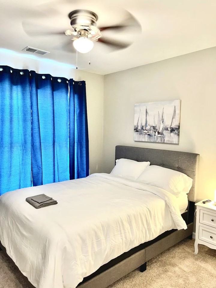 2784 Laurel Ridge Cir - Photo 2 of 25