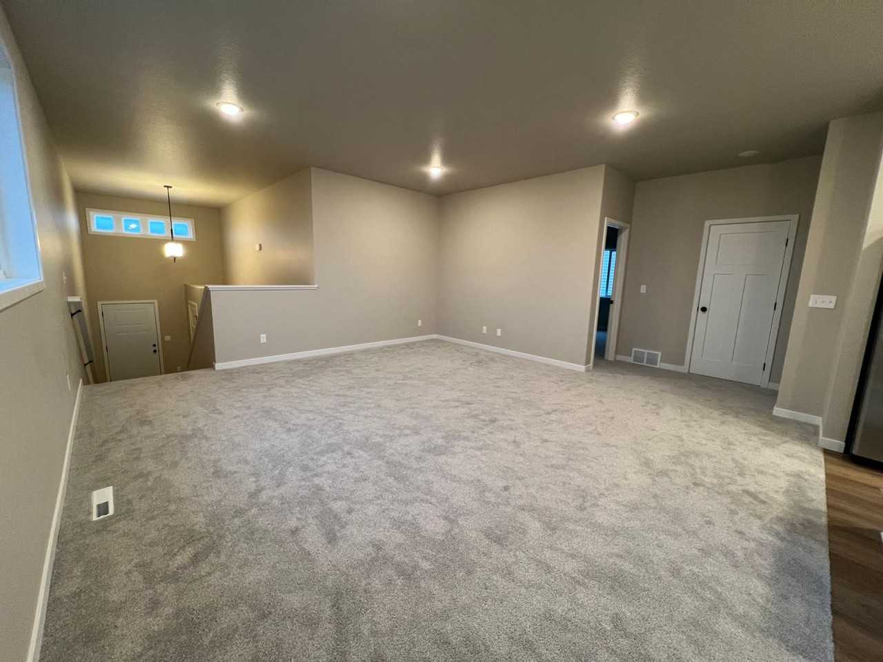 3837 33rd Street South - Photo 5 of 16