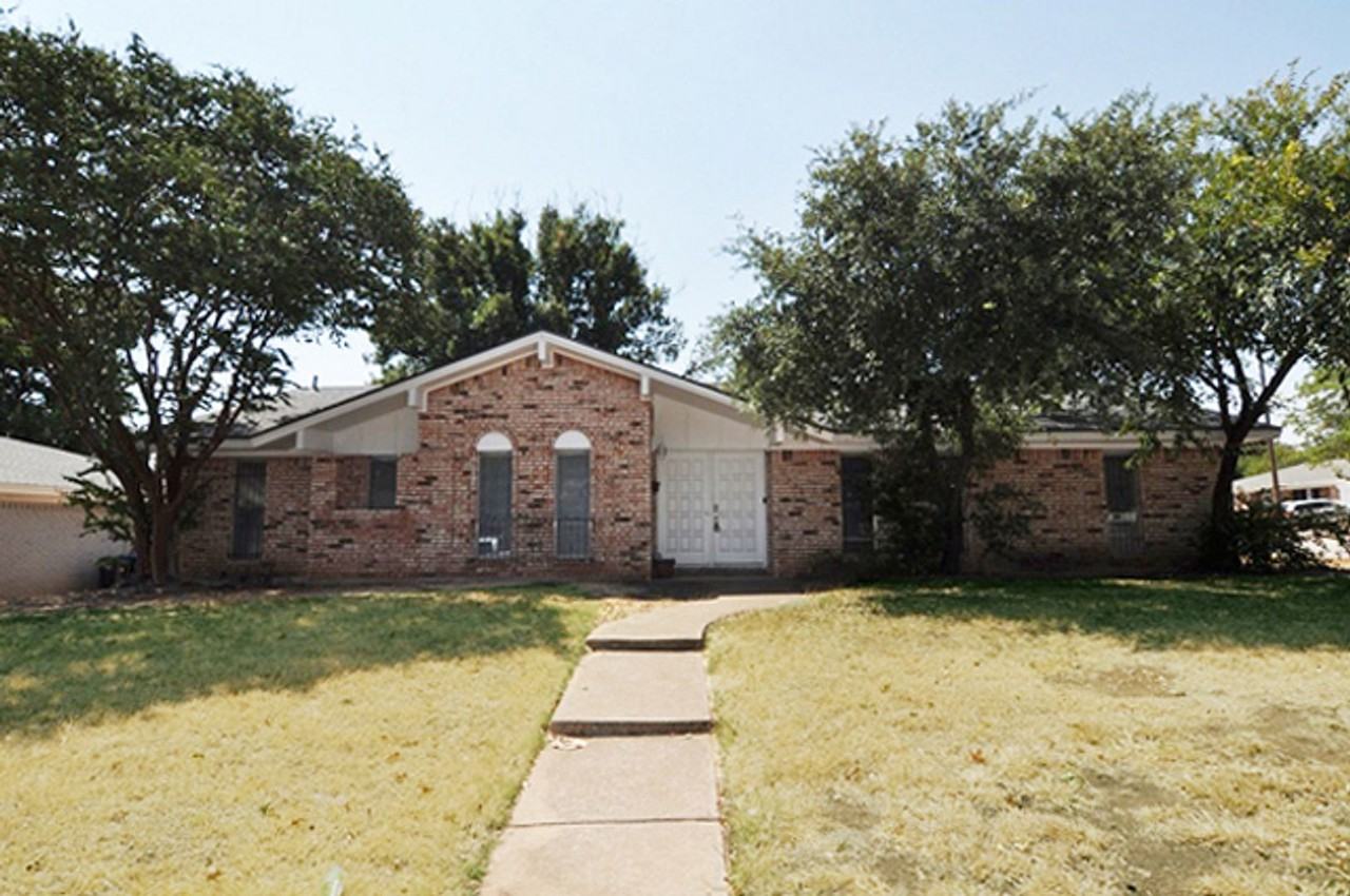 1325 Prelude Dr - Photo 2 of 18