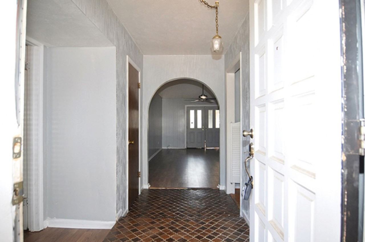1325 Prelude Dr - Photo 3 of 18