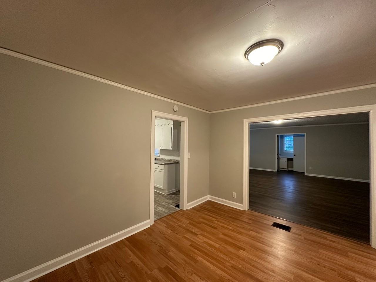 3467 Gilmer Ave - Photo 6 of 25