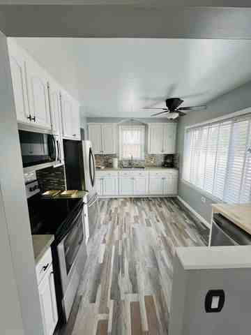 2881 Ellwood Ave #NA - Photo 3 of 23