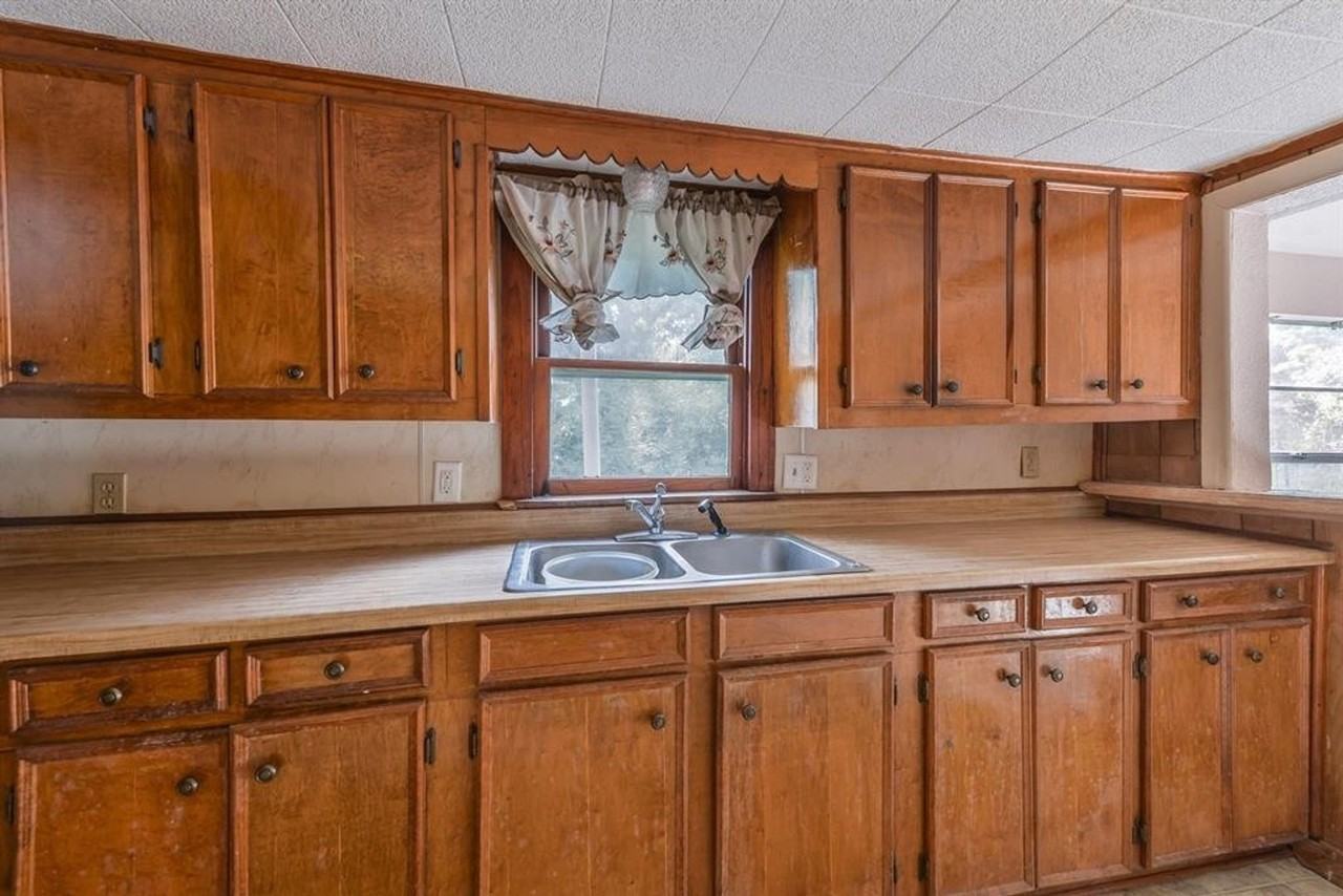 104 Tram Rd - Photo 3 of 23