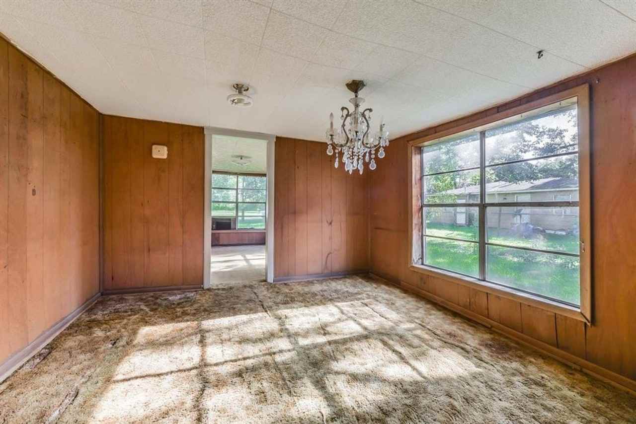 104 Tram Rd - Photo 2 of 23