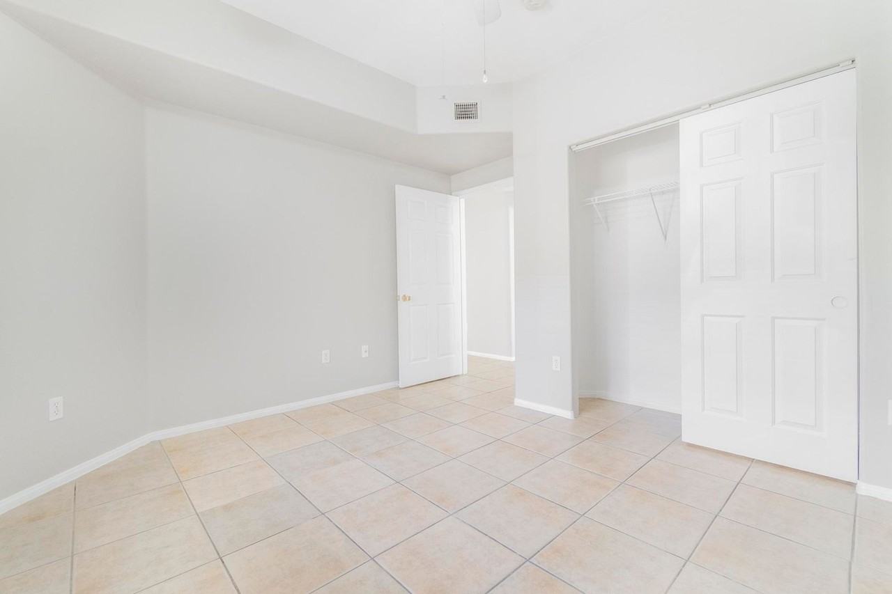 1531 Ruby Cliffs Ln - Photo 7 of 17