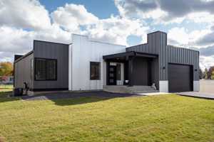 featured image of 12904 N Market St