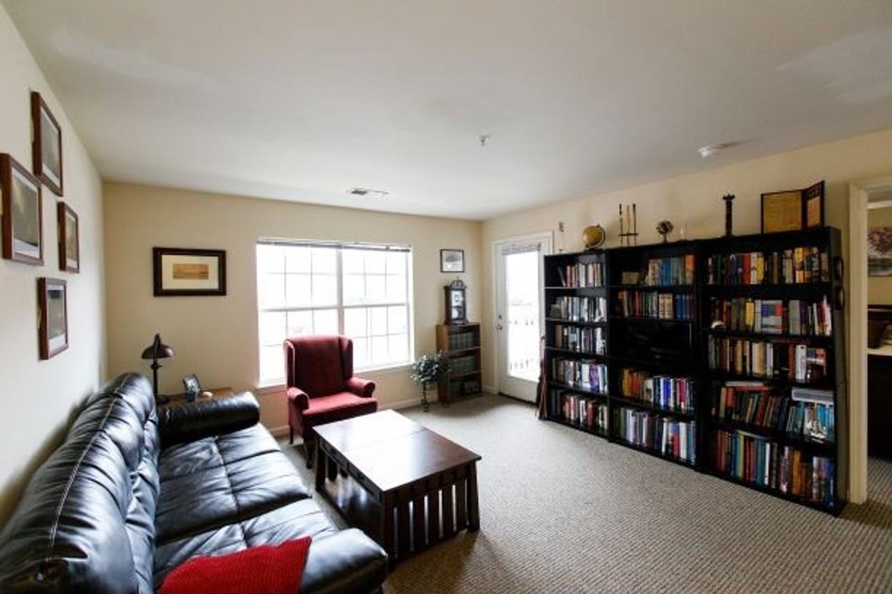 Eagles Landing - Photo 2 of 14