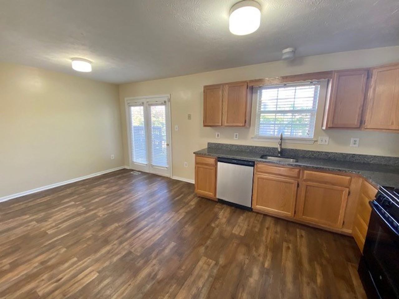 20113 Kellys Ln - Photo 7 of 16