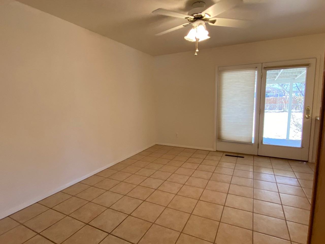 1328 Woodmoor Rd - Photo 5 of 26