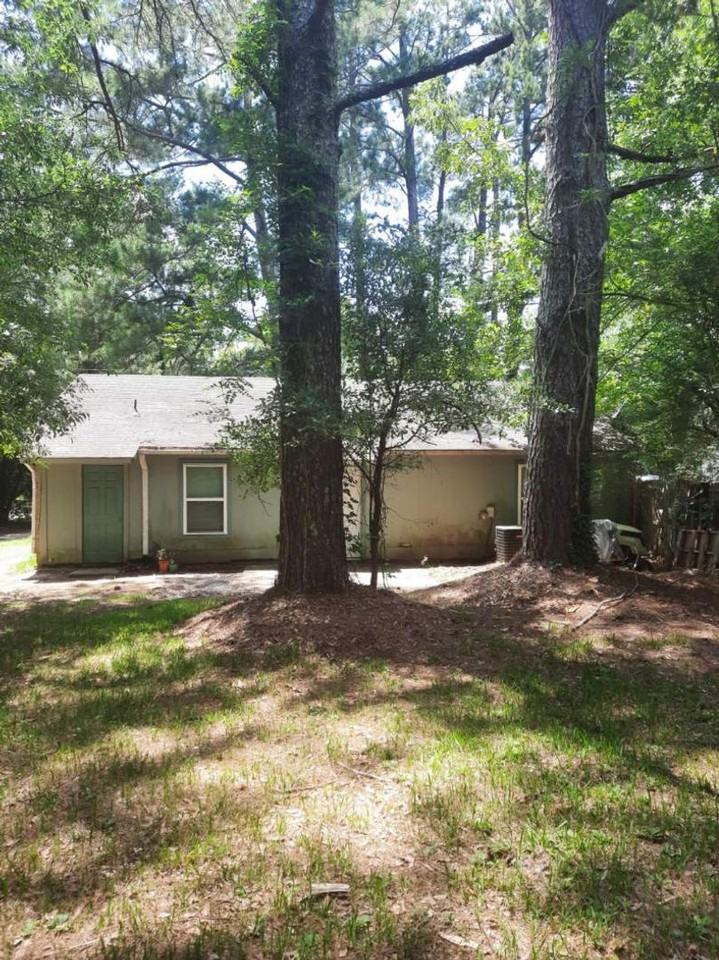 4018 Rainey Rd - Photo 2 of 16