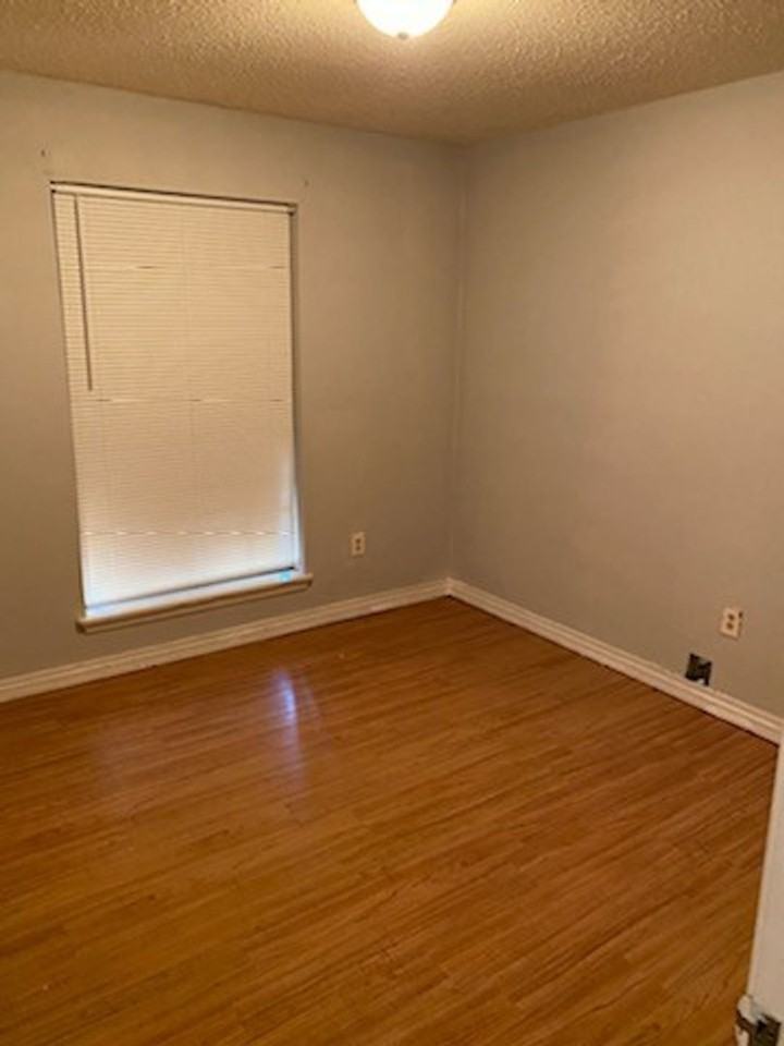 4018 Rainey Rd - Photo 3 of 16