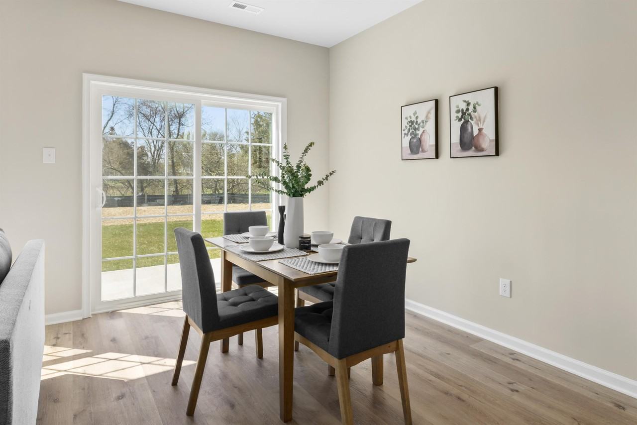 969 Woodview Ct #969 - Photo 7 of 13