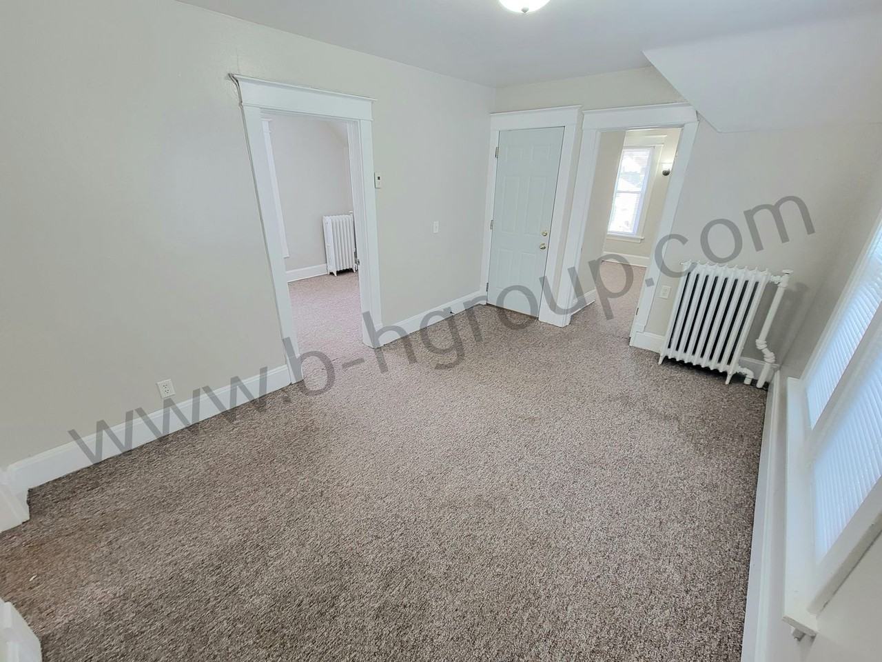 821 48th St - Photo 5 of 17