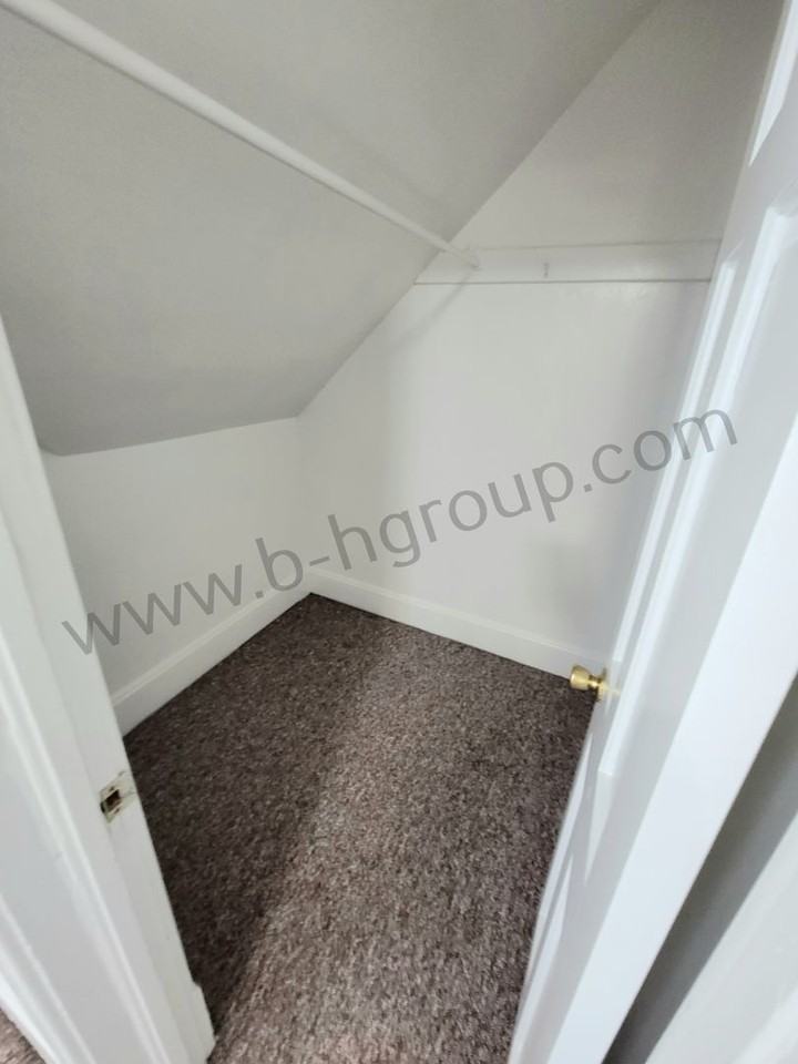 821 48th St - Photo 6 of 17