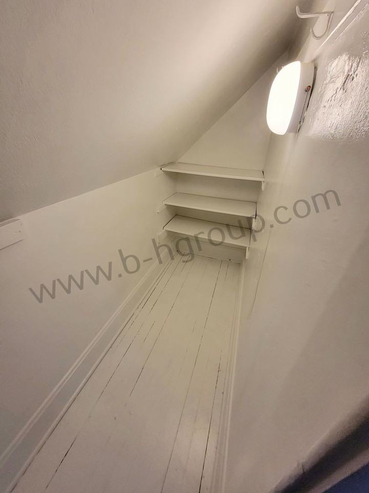 821 48th St - Photo 7 of 17