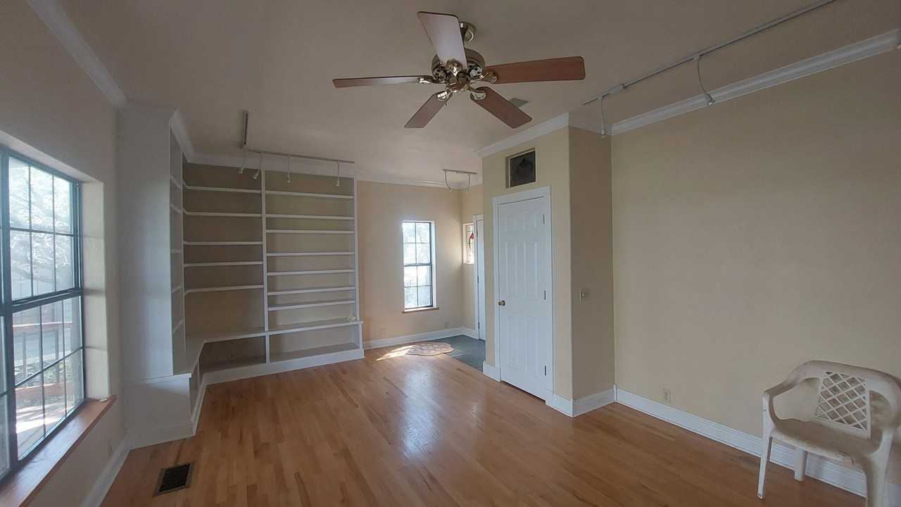 255 County Road 263 - Photo 2 of 24