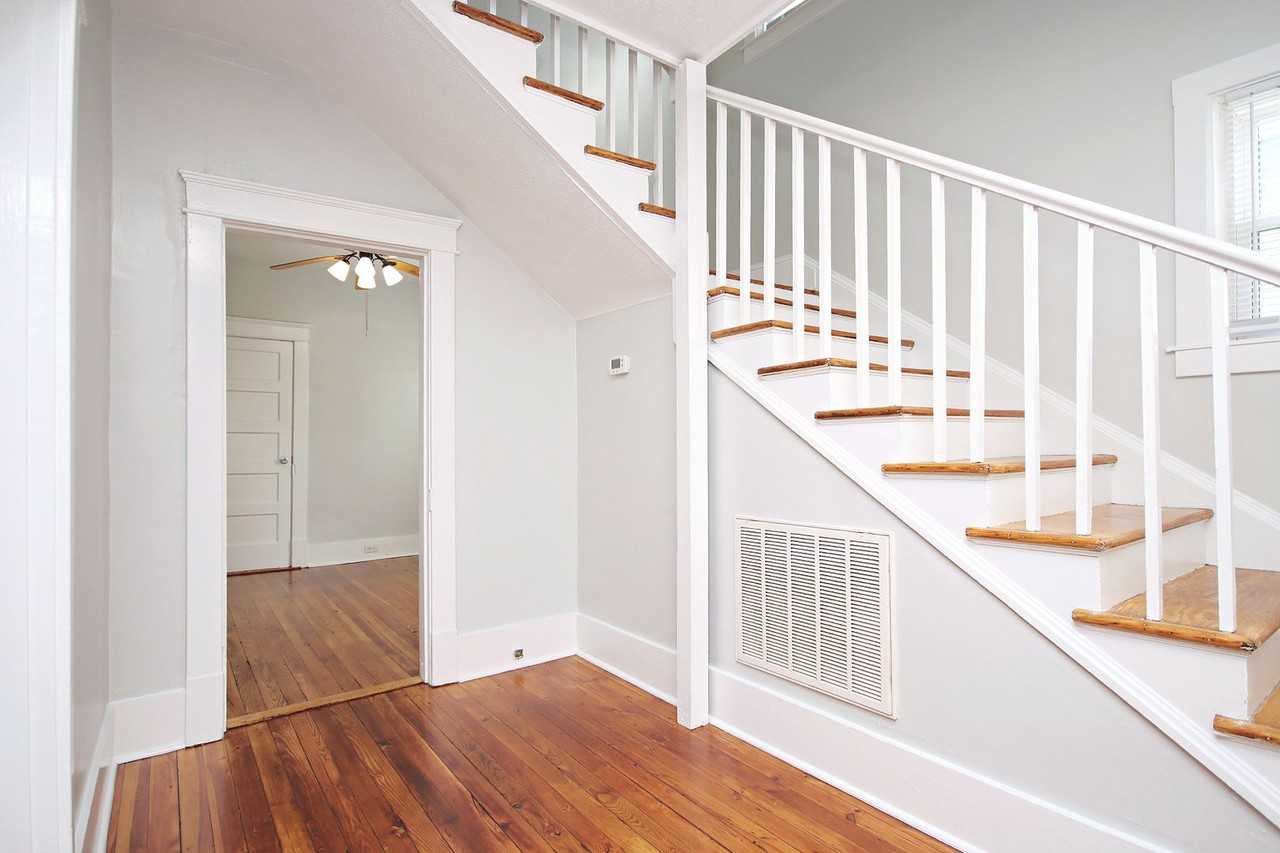 332 10 1/2 St Nw - Photo 3 of 17