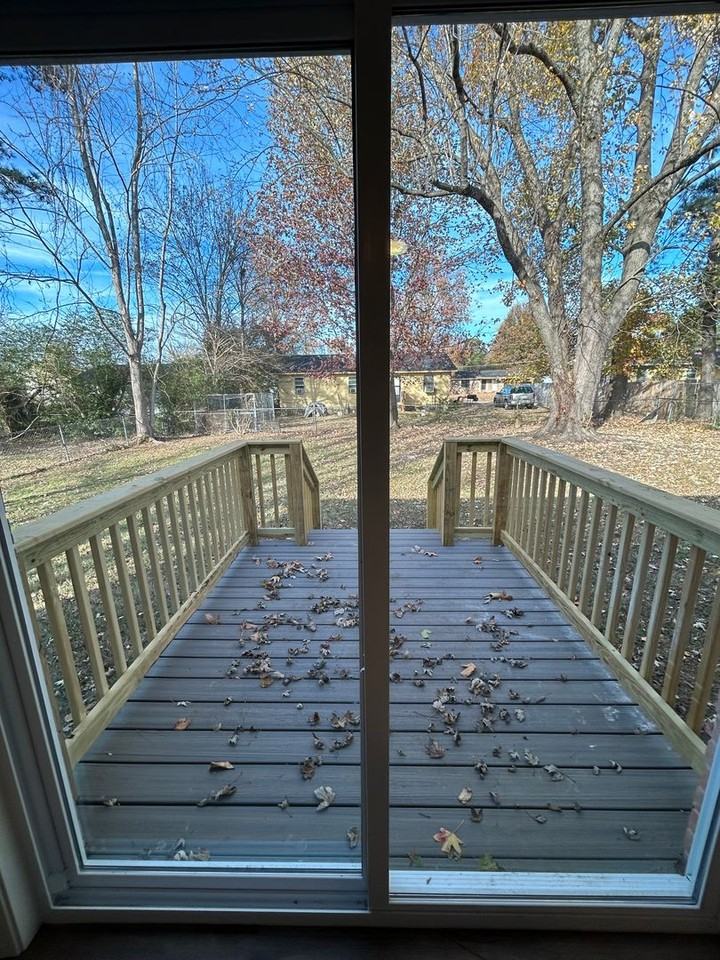 115 Tisdale St - Photo 6 of 12