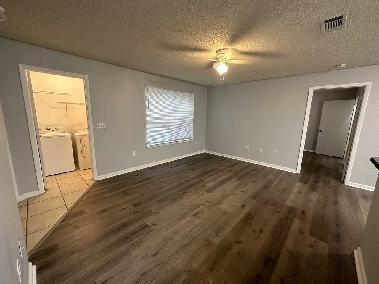 951 Salt Pond Pl - Photo 6 of 18