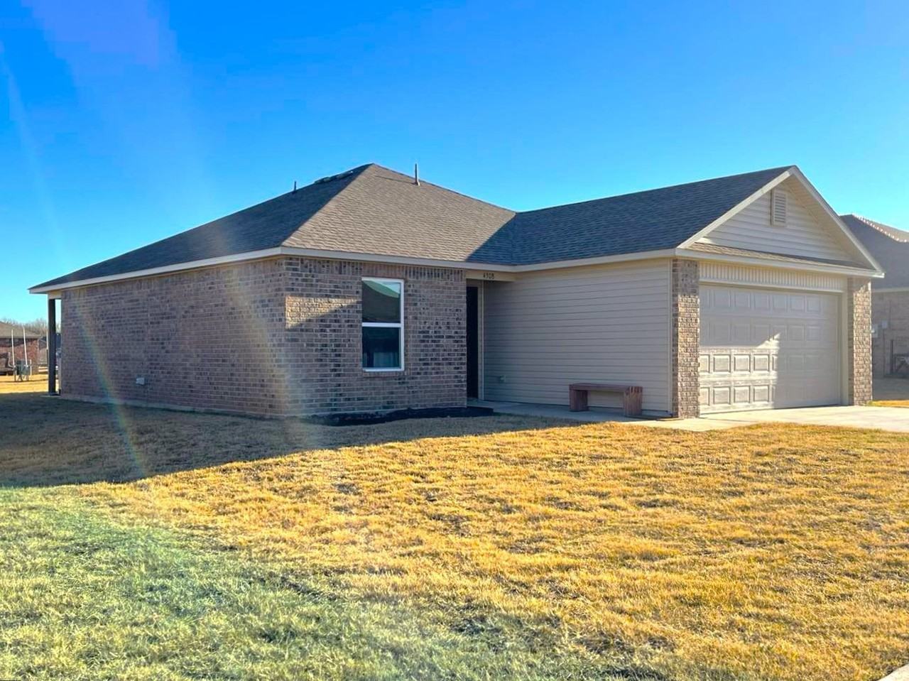 4308 Driftwood Circle - Photo 2 of 28