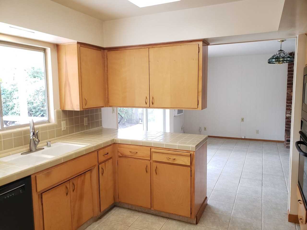 14768 Vickery Ave - Photo 2 of 18